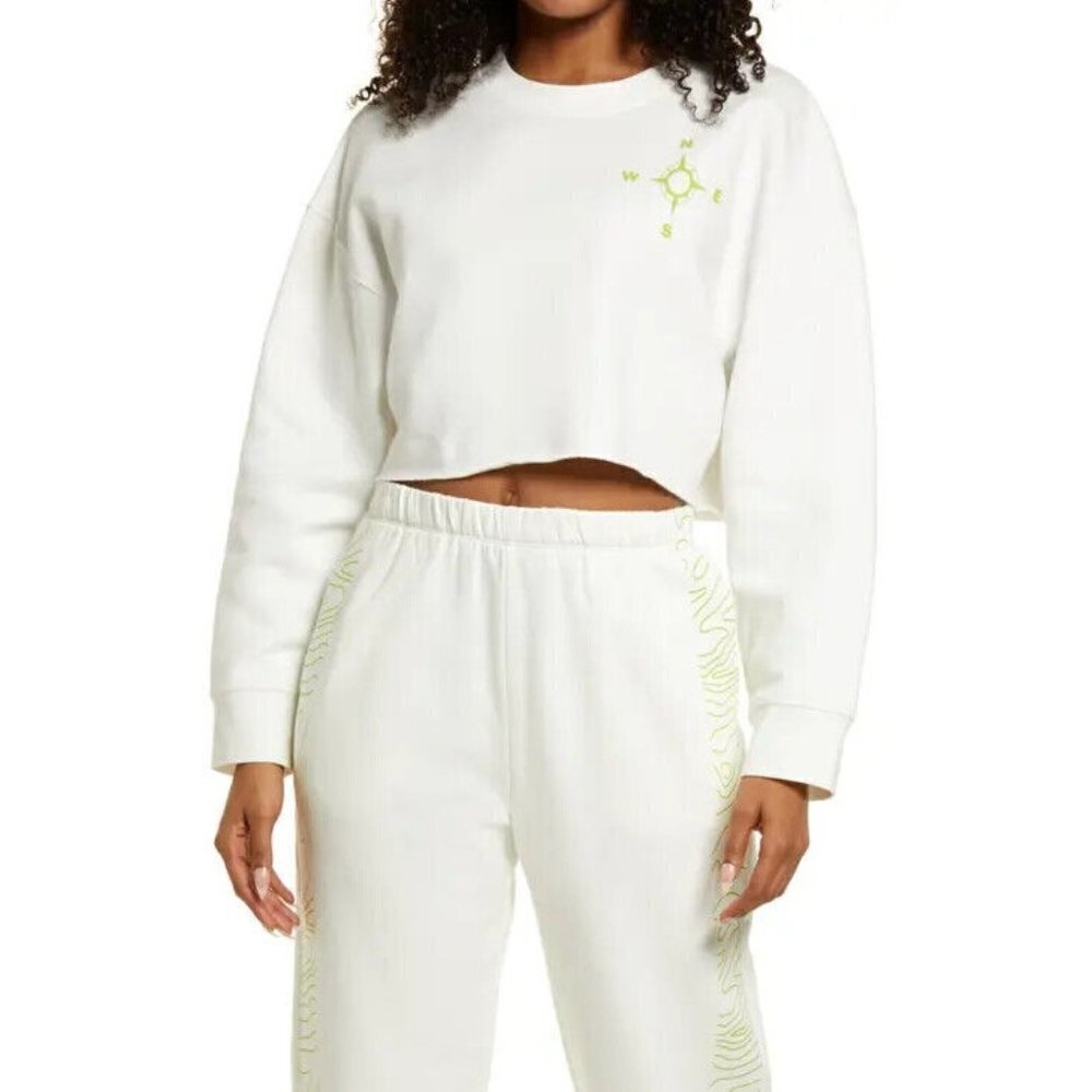 𝅺bp Bnwot Women Crewneck Cropped White Sz Medium Sweatshirt Organic Cotton